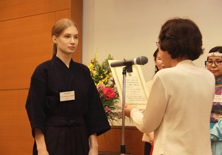 世界平和女性連合(WFWP)留学生日本語弁論大会